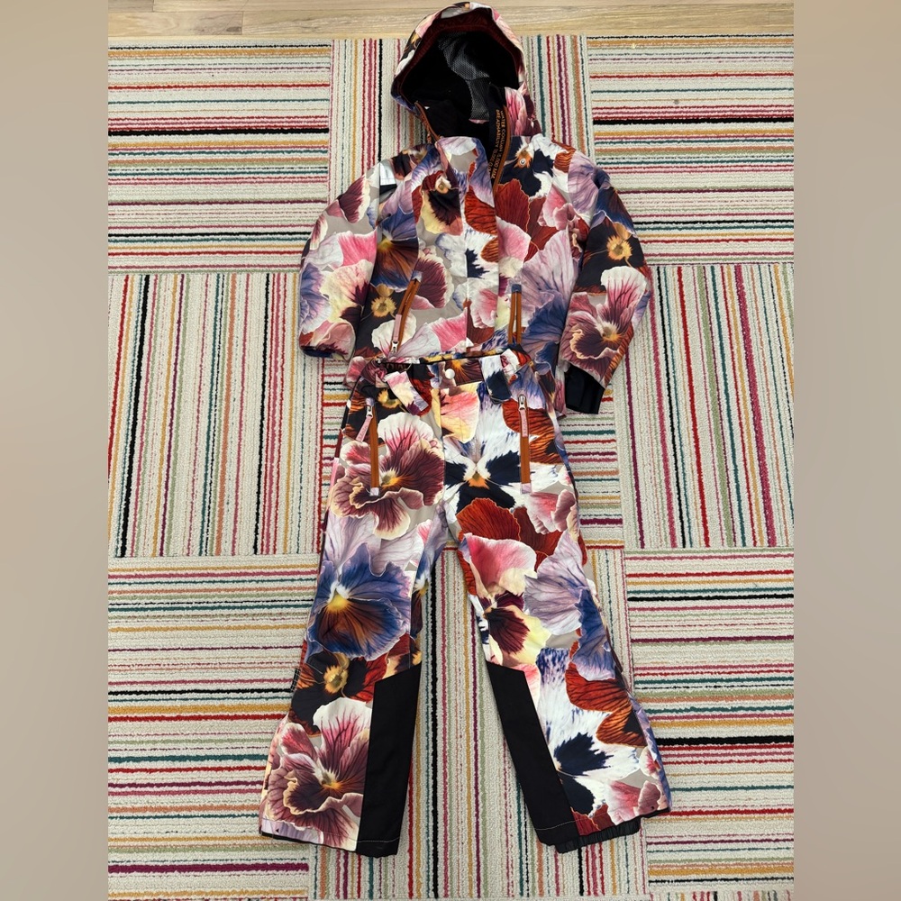 Molo ski outfit